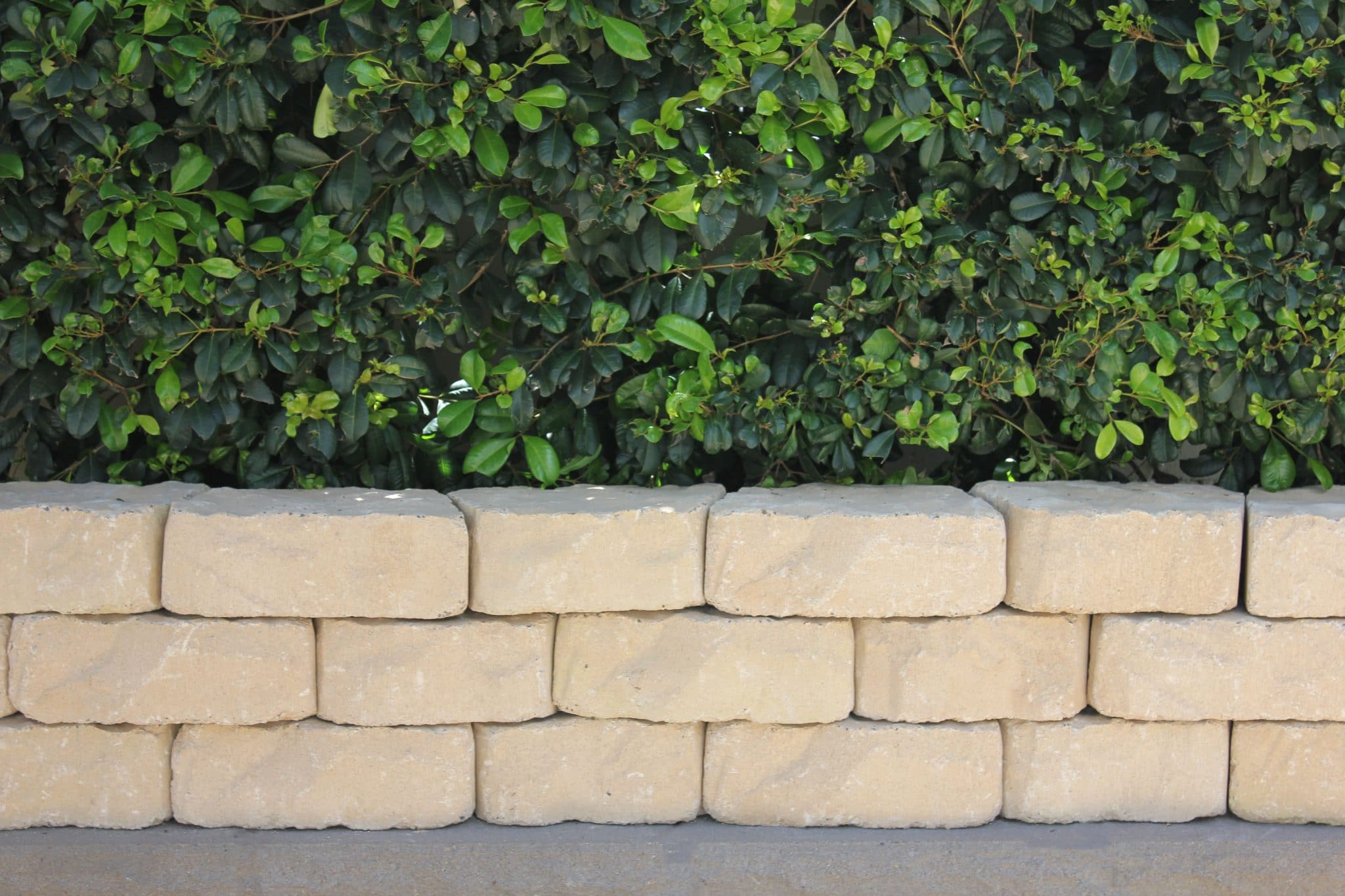 Apex BoldStone Garden Edging Wall Block Pebble ONLINE ONLY SPECIAL OFFER