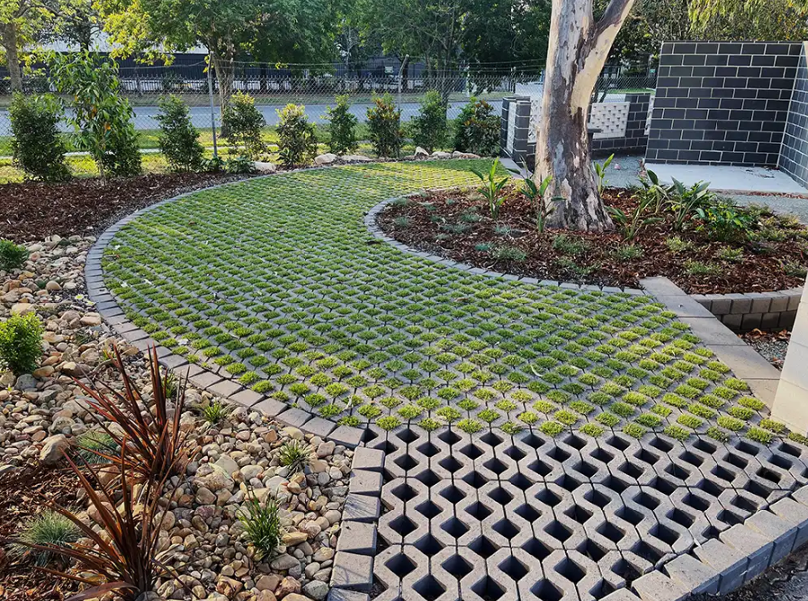 Gridpave-National-Masonry-sir-grange-turf.jpg